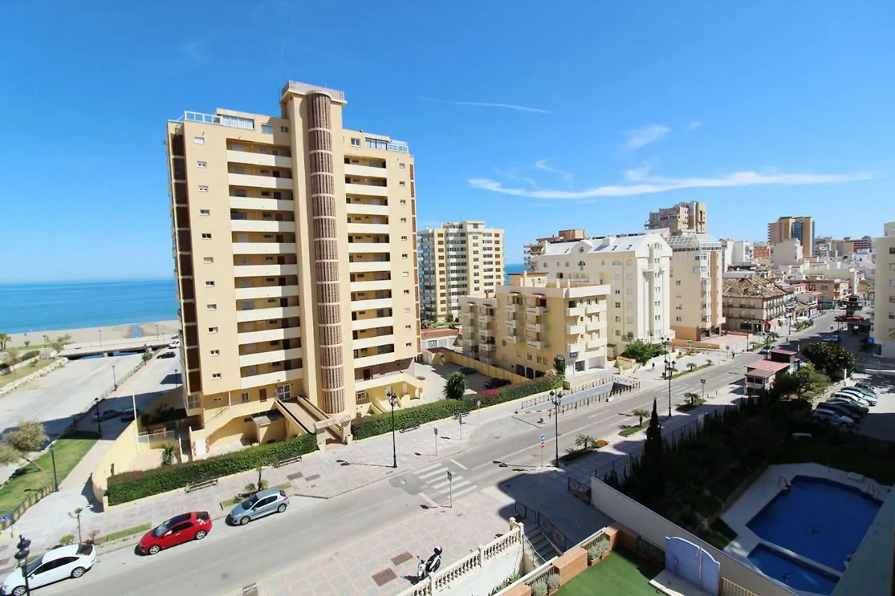 Apartment Apartamento Vistas Al Mar Y Piscina Fuengirola Spain
